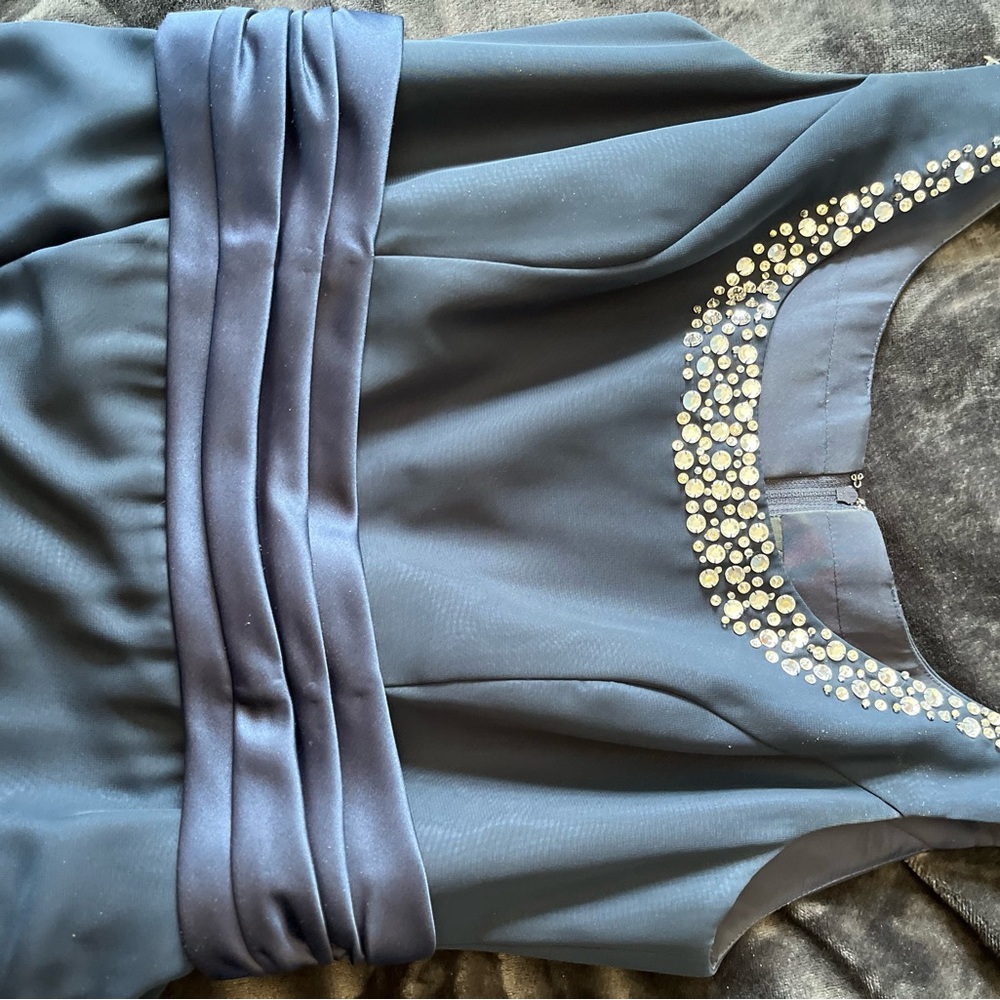 Elegant Navy Blue Evening Gown with Jacket - EUC - Picture 5 of 9